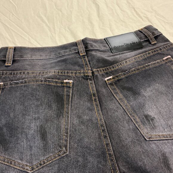 Dark Acne Studios Jean shorts with splatter - Picture 5 of 9